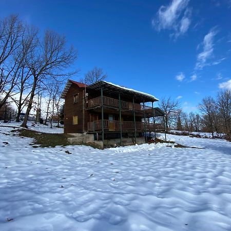 Traditional Wooden Apartment Koutsodimos Exterior photo