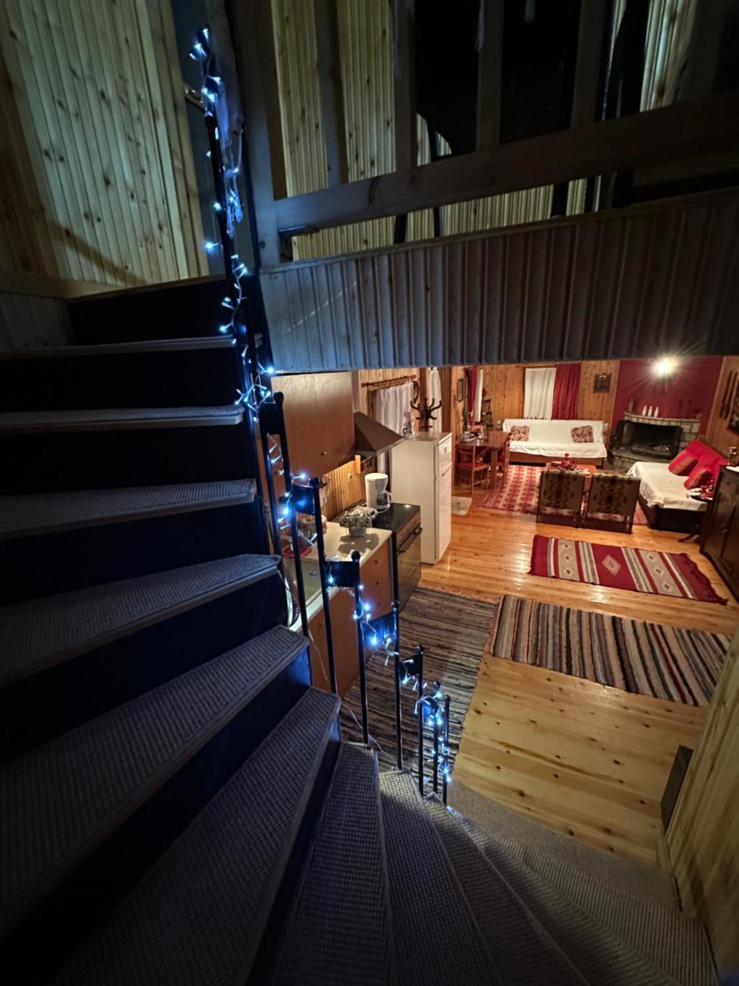 Traditional Wooden Apartment Koutsodimos Exterior photo